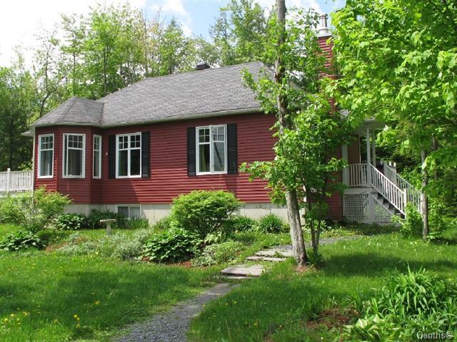 Les Immeubles Richard Lavoie | 805 Rue de la Grande-Coulée, Sherbrooke, QC J1N 4J7, Canada | Phone: (819) 578-7872
