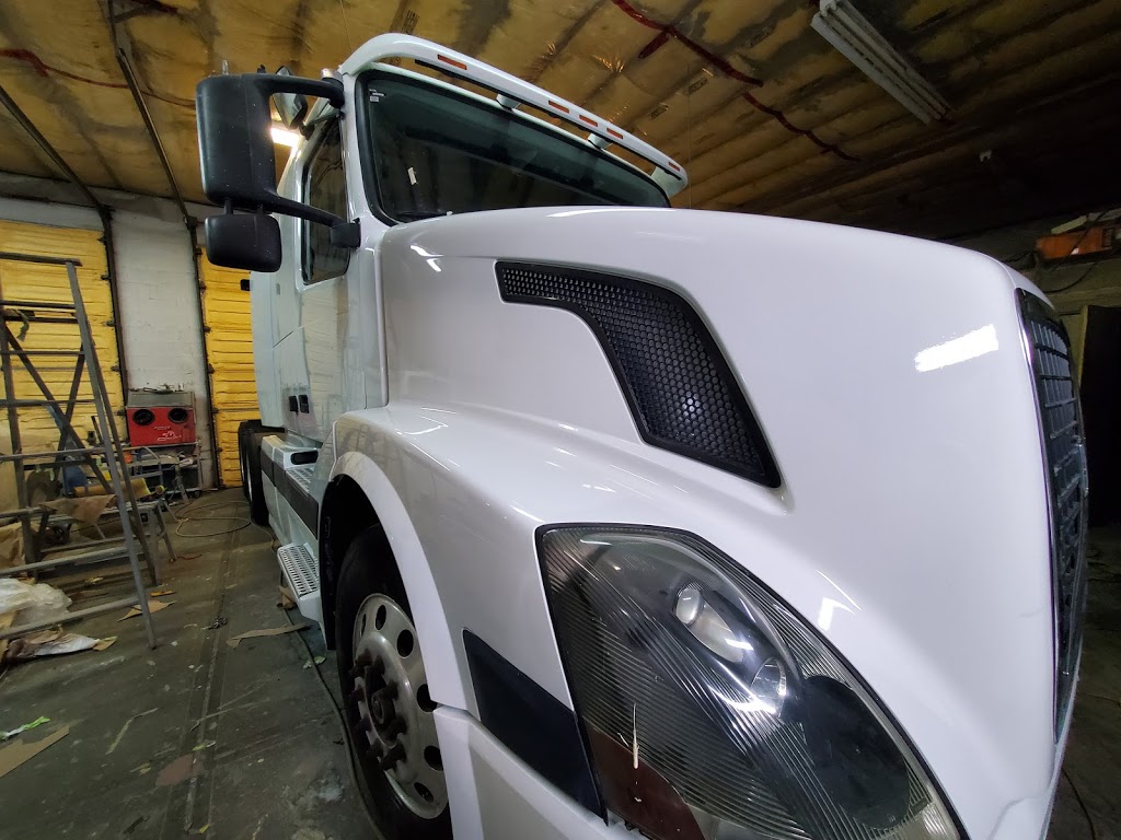Toms Autobody | 6845 Metro Rd, Lantzville, BC V0R 2H0, Canada | Phone: (250) 797-7884