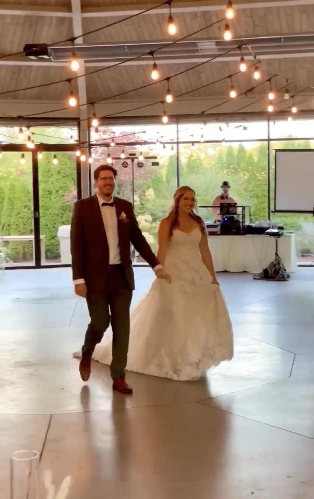 DJ Tanners DJ / VJ Services | 91 Sawmill Rd, St. Catharines, ON L2S 3K4, Canada | Phone: (905) 321-3275