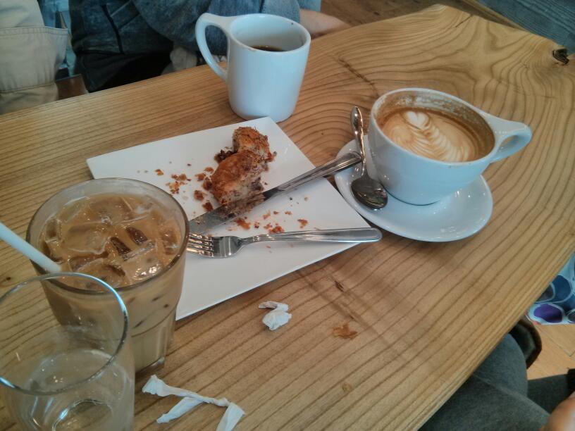 Pallet Coffee Roasters | 323 Semlin Dr, Vancouver, BC V5L 4H9, Canada | Phone: (604) 255-2014
