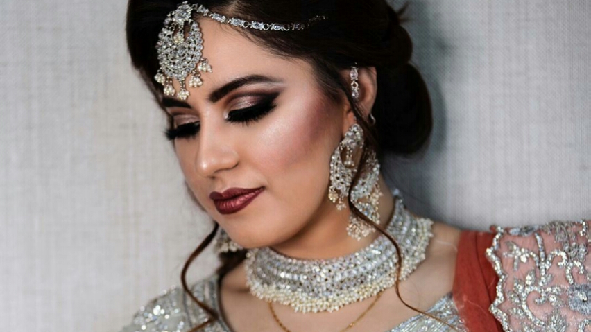 Bareeras Boutique | 2637 Islington Ave, Etobicoke, ON M9V 2X4, Canada | Phone: (416) 742-0011