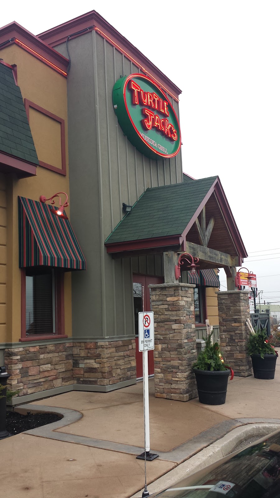 Turtle Jacks Muskoka Grill | 143 Upper Centennial Pkwy, Stoney Creek, ON L8J 0B2, Canada | Phone: (905) 662-3120