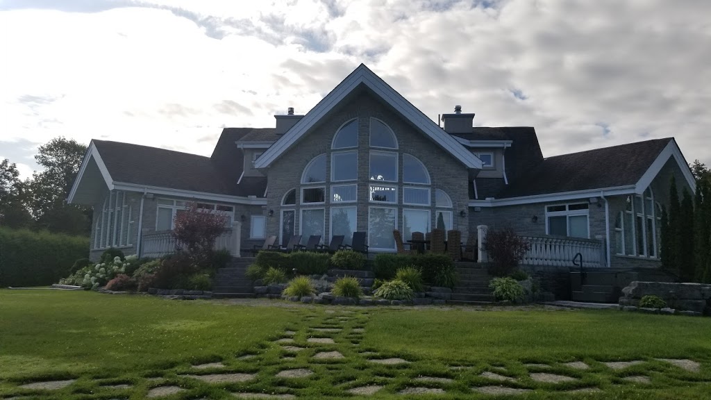 1 Day Painting | 47 Syracuse Crescent, Scarborough, ON M1E 2G7, Canada | Phone: (647) 531-3720