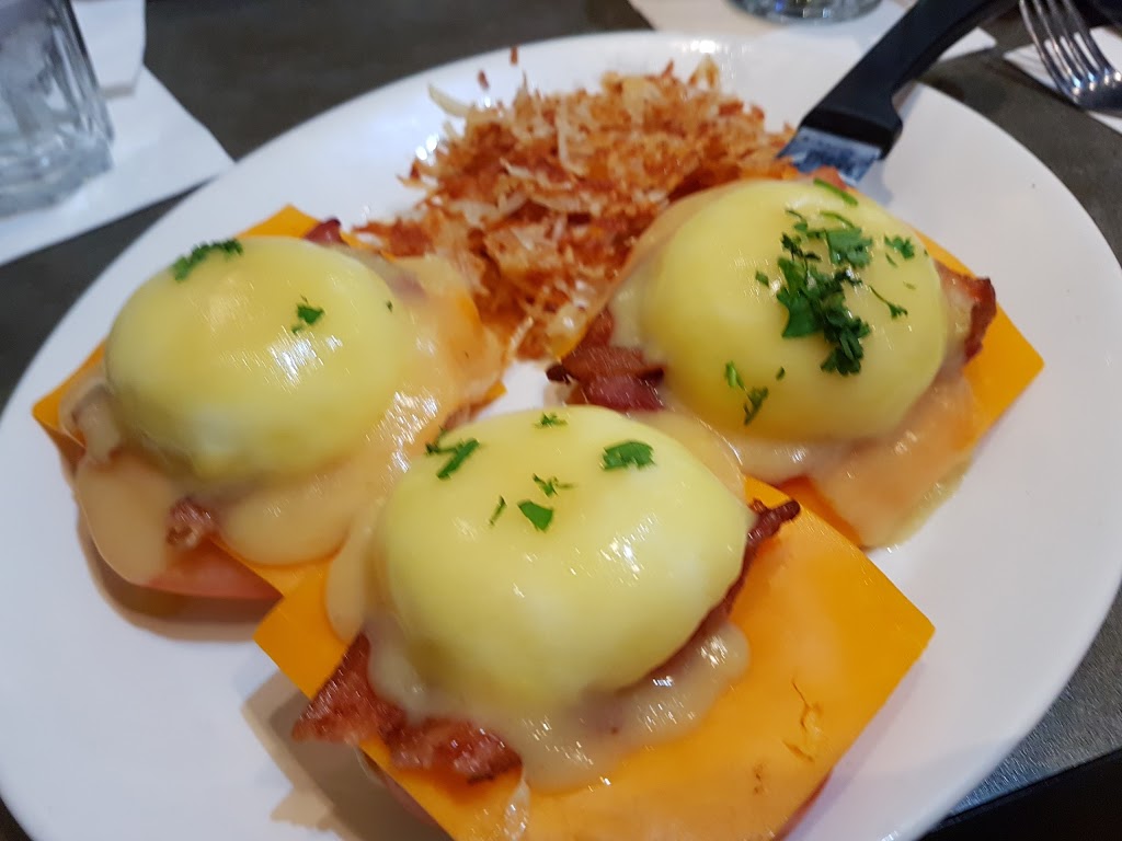 Rickys | 15987 97 St NW, Edmonton, AB T5X 0C7, Canada | Phone: (587) 521-7337