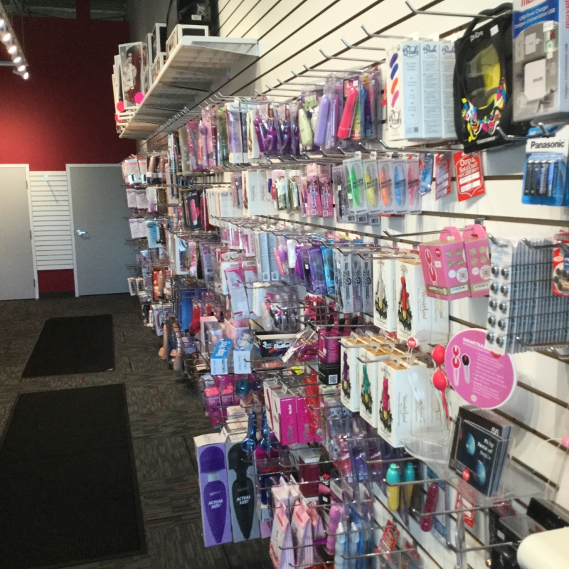 Love Nest | 1580 Taylor Ave #80, Winnipeg, MB R3N 2A7, Canada | Phone: (204) 254-0422