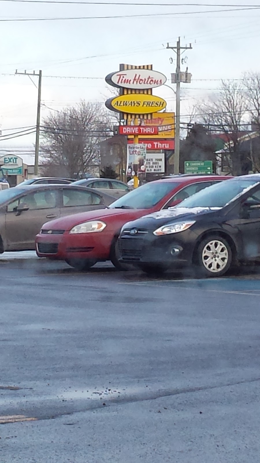 Tim Hortons | 220-224 Conception Hwy, Bay Roberts, NL A0A 1G0, Canada | Phone: (709) 786-0723