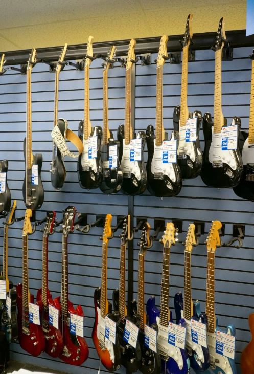 Cash Canada | 12731 50 St NW, Edmonton, AB T5A 4L8, Canada | Phone: (780) 413-4148