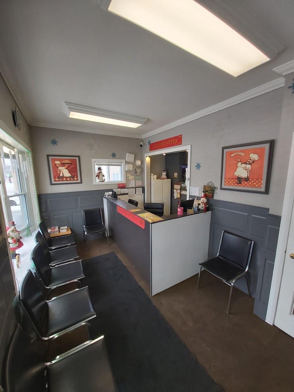 Jenni Pizzeria (Chez) | 3639 Grande Allée, Saint-Hubert, QC J4T 2V3, Canada | Phone: (450) 678-7030