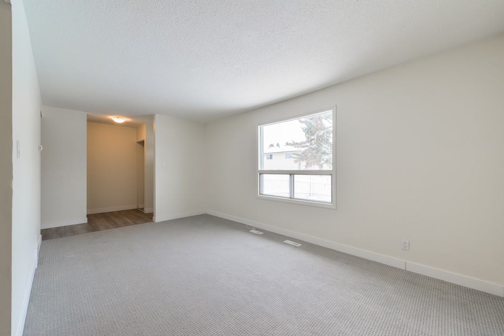 Parkview Estates | 116a Ave &, 32 St NW, Edmonton, AB T5W 4R1, Canada | Phone: (780) 413-6007
