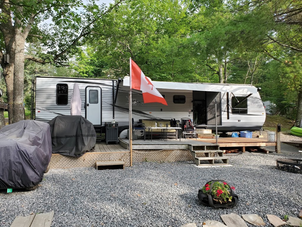 Buckslide Tent & Trailer Park | 1295 Buckslide Rd, Algonquin Highlands, ON K0M 1J1, Canada | Phone: (705) 489-2808