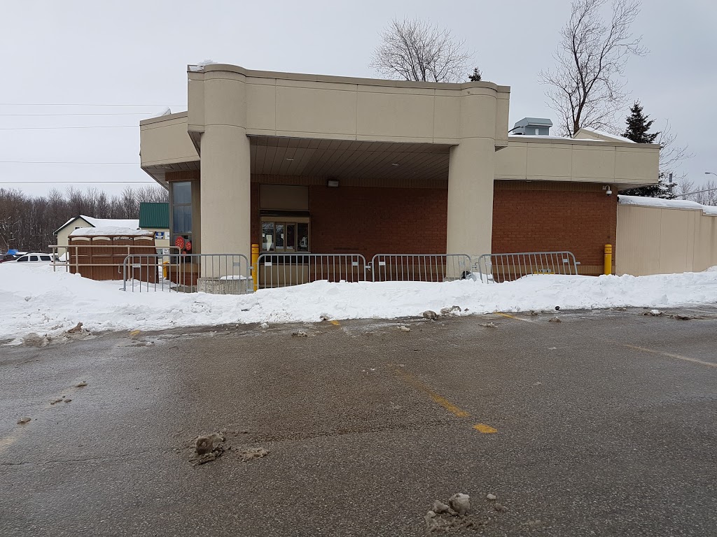 Tim Hortons | 3 Creighton St S, Orillia, ON L3V 1A9, Canada | Phone: (705) 325-4502
