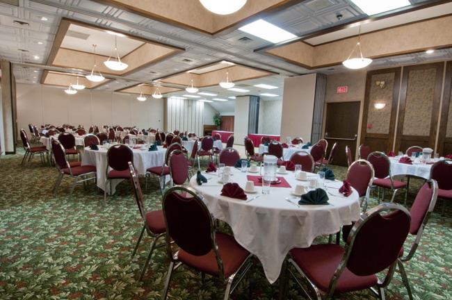 Best Western Plus Burnaby Hotel | 5411 Kingsway, Burnaby, BC V5H 2G1, Canada | Phone: (604) 438-1383