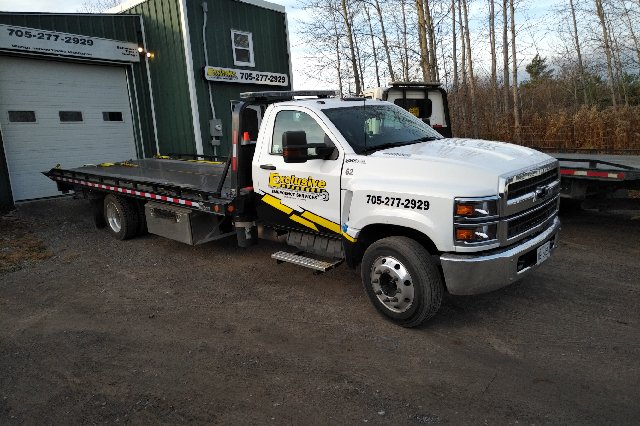 Exclusive Towing | 1526 County Rd 2, Bailieboro, ON K0L 1B0, Canada | Phone: (705) 927-7134