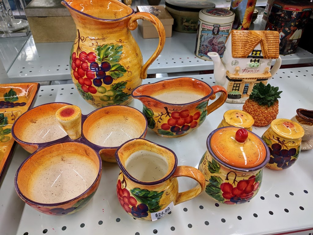 Value Village | 13530 Fort Rd NW, Edmonton, AB T5A 1C5, Canada | Phone: (780) 478-7360