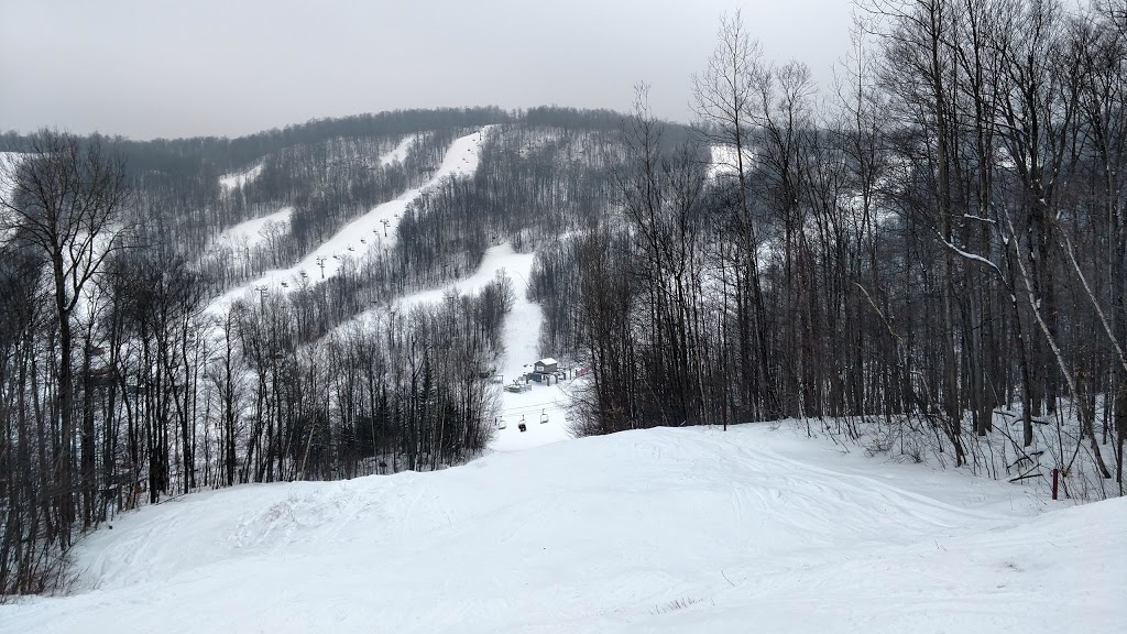 Sommet Morin Heights | 231 R. Bennett, Morin-Heights, QC J0R 1H0, Canada | Phone: (450) 227-4671