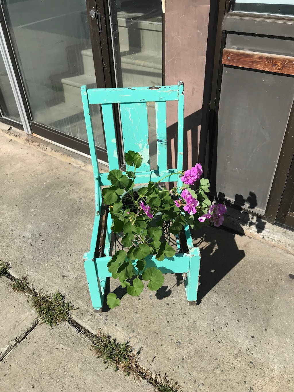 Rose-Jeanne Brocante | 142 Rue Châteauguay, Huntingdon, QC J0S 1H0, Canada | Phone: (438) 825-3999