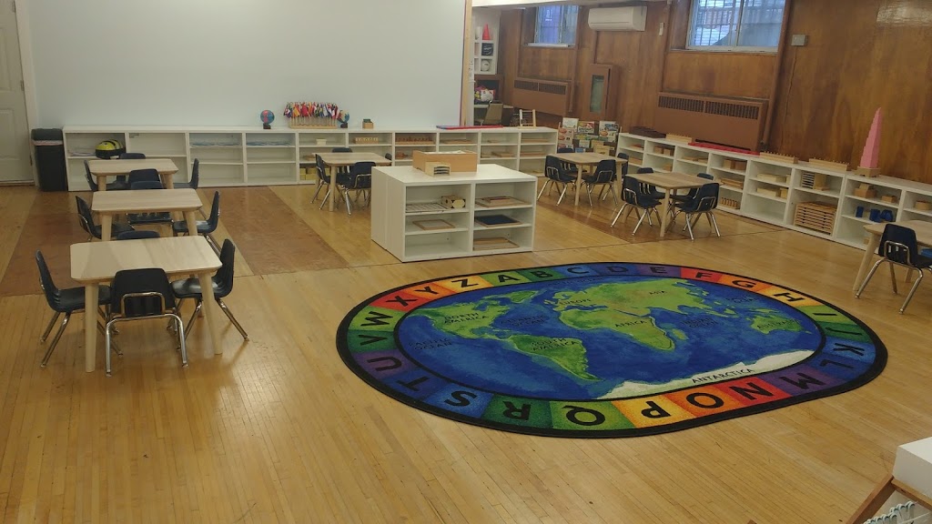 Momentum Montessori | 237 Sackville St, Toronto, ON M5A 3G1, Canada | Phone: (416) 875-7272