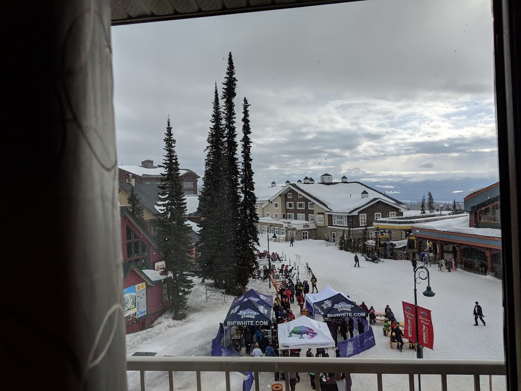 Whitefoot Lodge, Big White | 5375 Big White Rd, Kelowna, BC V1P 1P3, Canada | Phone: (250) 765-8888