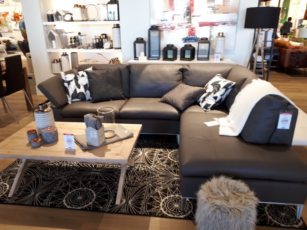 Structube | 209 Chain Lake Dr #8, Halifax, NS B3S 1C9, Canada | Phone: (902) 876-1115