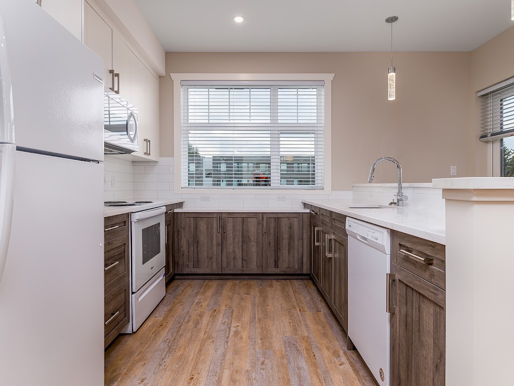 Ocean Terrace Apartments | 240 Island Hwy W, Parksville, BC V9P 1N5, Canada | Phone: (250) 228-5848