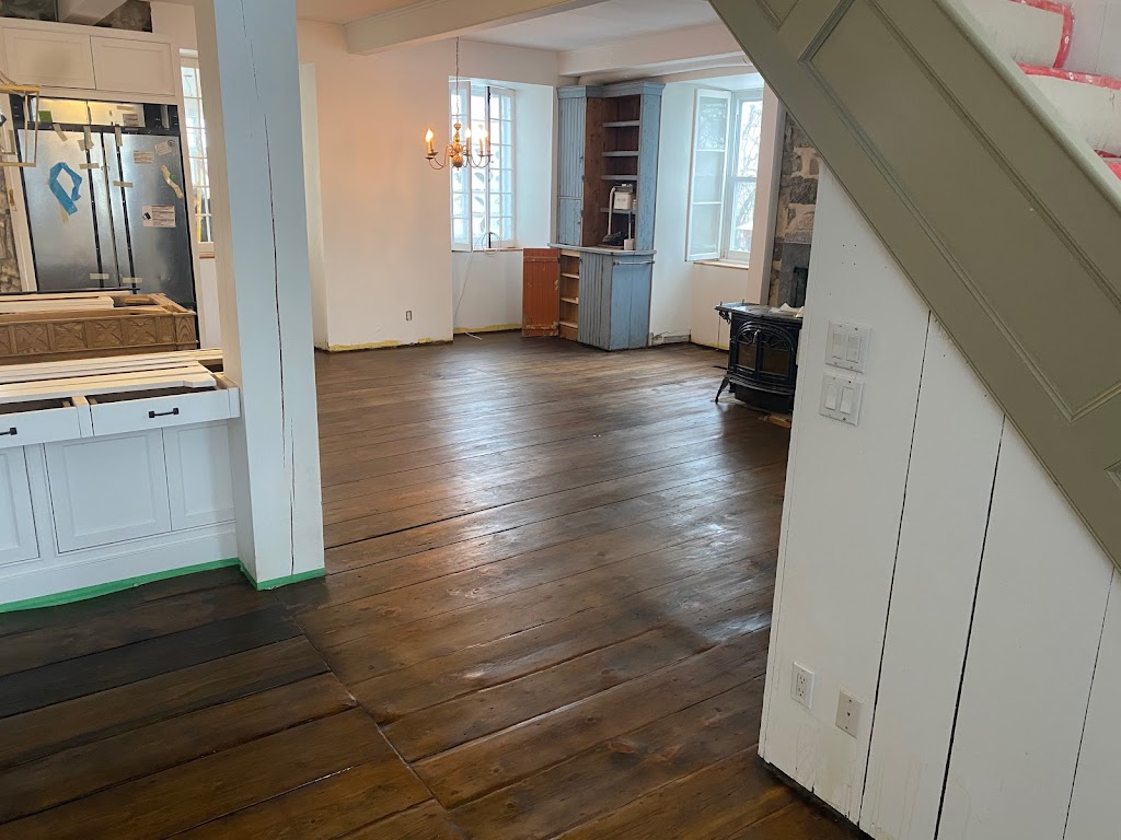 Antiquité Design | 16 Rue Poirier, Saint-Rosaire, QC G0Z 1K0, Canada | Phone: (819) 690-4457