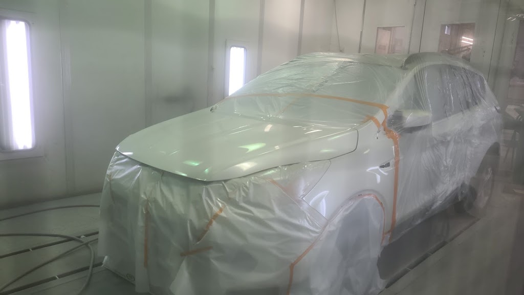 Benjamins Body Works Inc. | 214 Rutherford Rd S, Brampton, ON L6W 3J6, Canada | Phone: (905) 453-1932