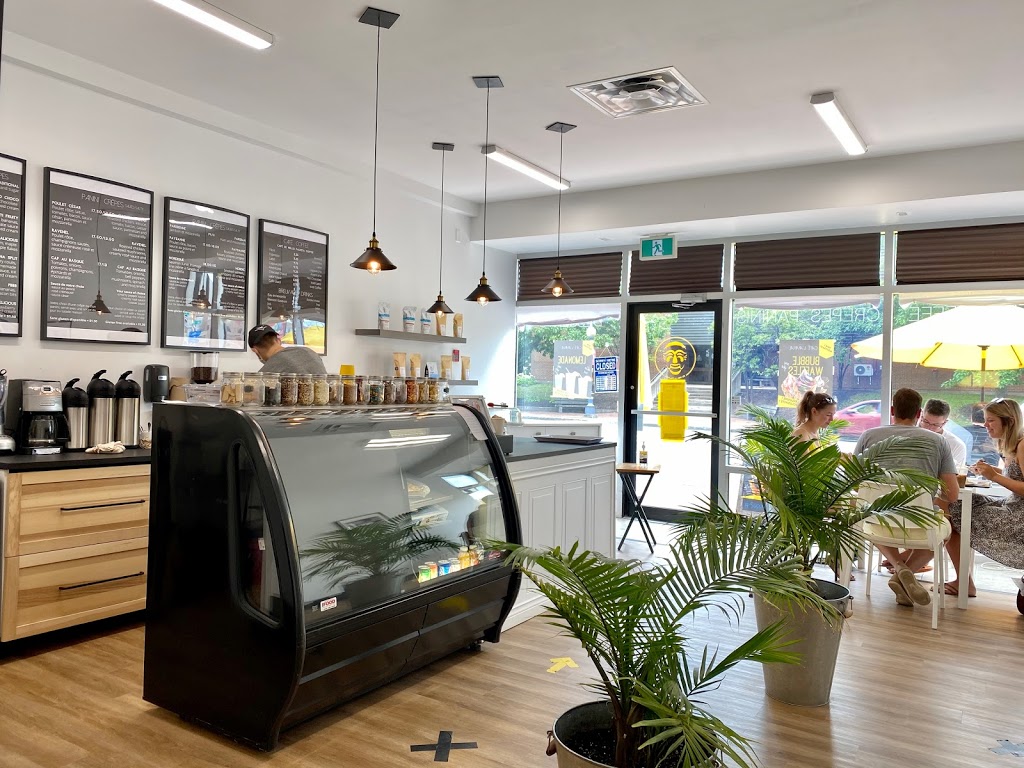 Café lAmiral | 527 Main St, Moncton, NB E1C 1C4, Canada | Phone: (506) 858-8489