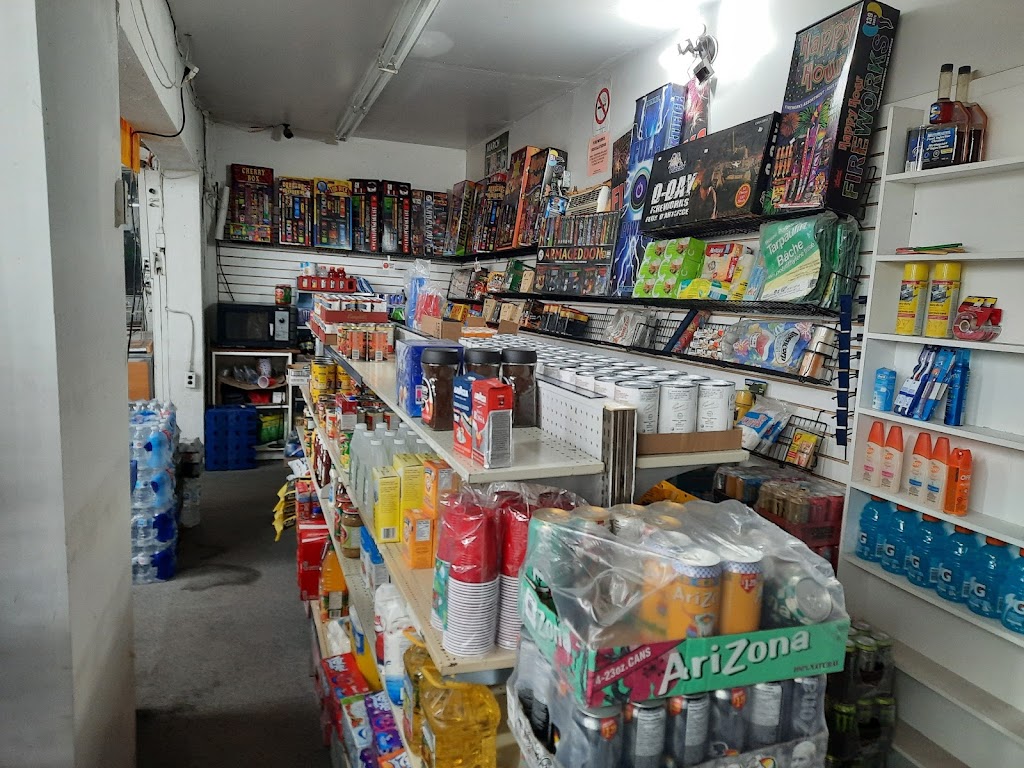 bitMachina - Buy Bitcoin with Cash | Queen Street Convenience | 104 Queen St, Smiths Falls, ON K7A 3N6, Canada | Phone: (343) 308-6313