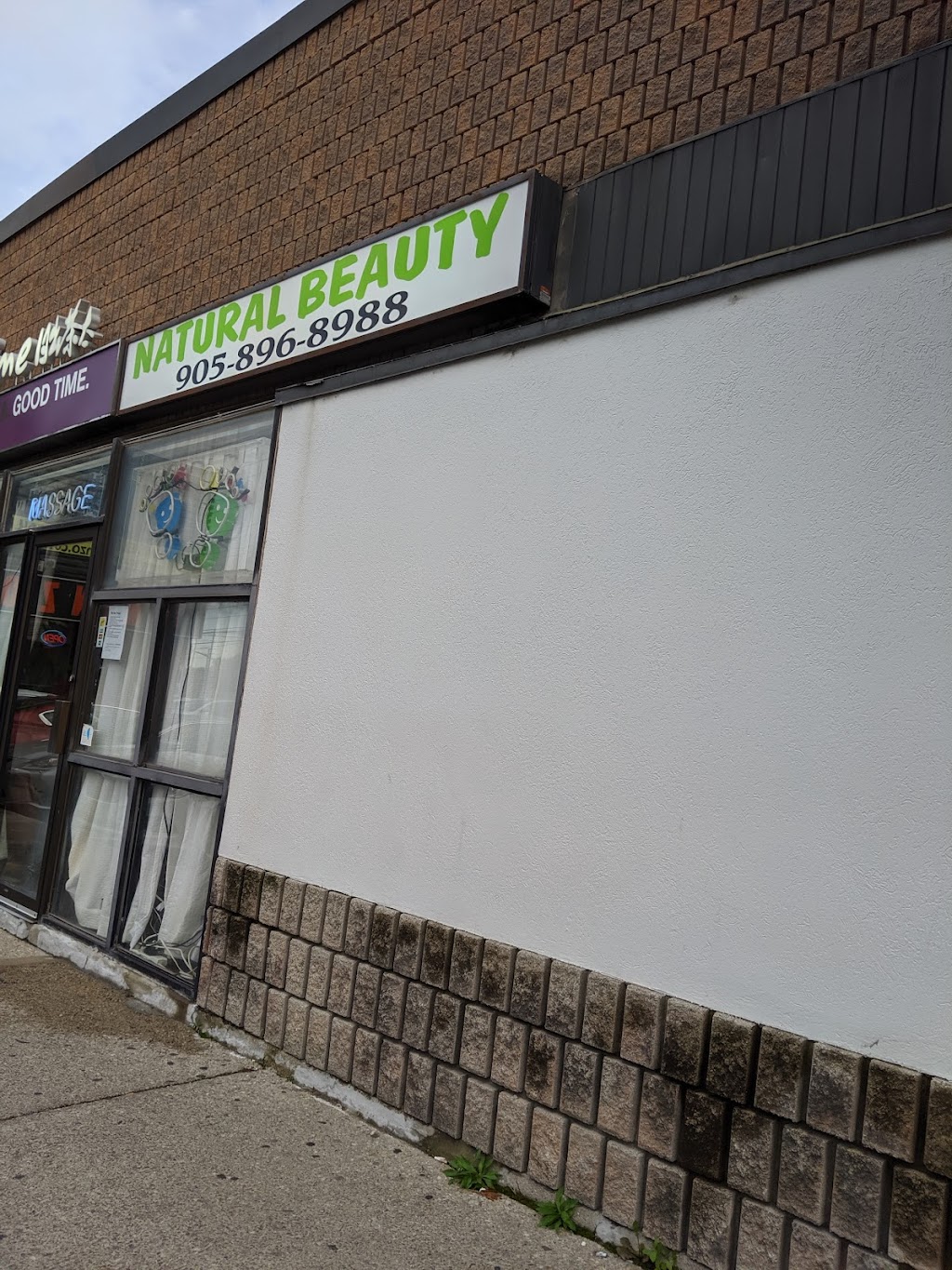 Natural Beauty | 720 Burnhamthorpe Rd W 32 A, Mississauga, ON L5C 3G1, Canada | Phone: (905) 896-8988