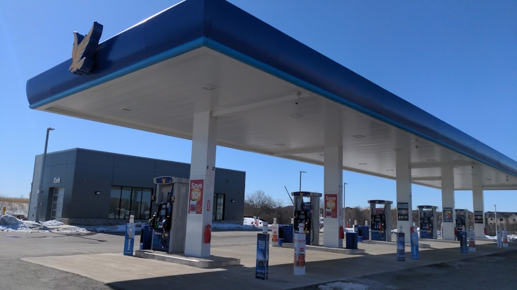 Ultramar - Gas Station | 305 Fogal Rd, Brampton, ON L6P 4R2, Canada | Phone: (905) 850-9873