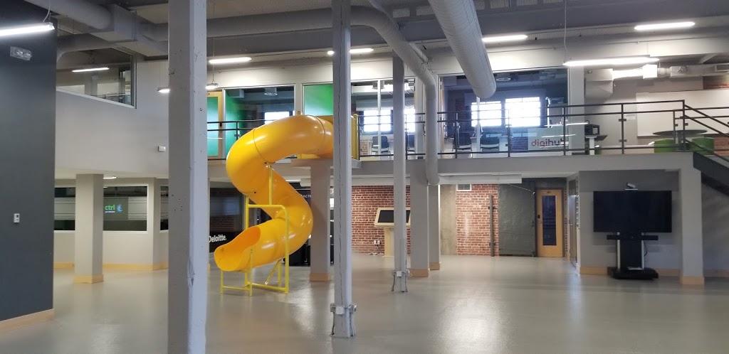 Digihub Shawinigan | 1250 Avenue de la Station, Shawinigan, QC G9N 8K9, Canada | Phone: (819) 556-0389