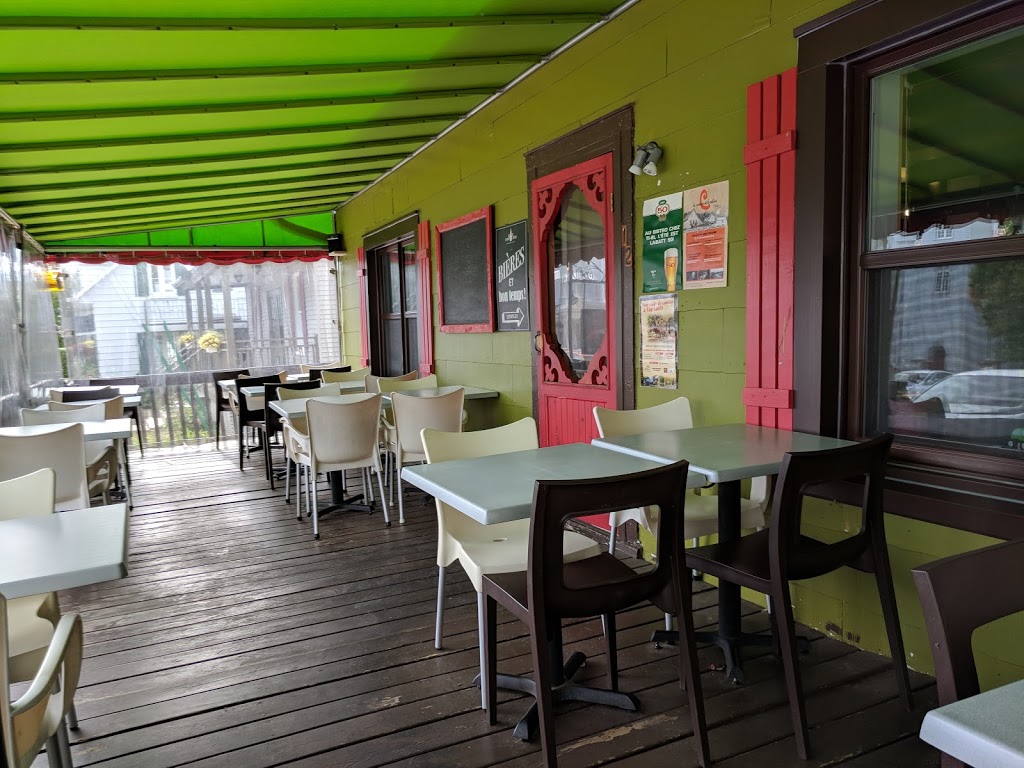 Bistro Chez Ti-Bi inc. | 12 Place de lÉglise, Cap-Santé, QC G0A 1L0, Canada | Phone: (418) 285-6943