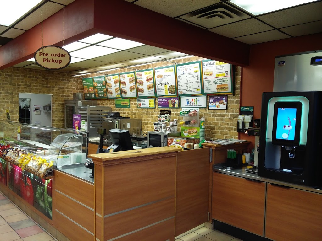 Subway | 6471 Oak St, Vancouver, BC V6M 2W7, Canada | Phone: (604) 266-1998