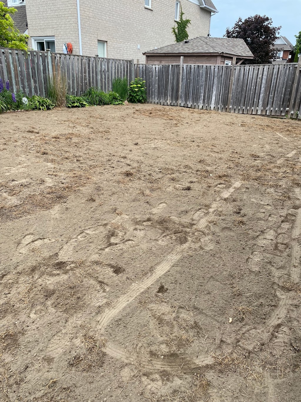 ltd property services | 339 Pefferlaw Rd, Georgina, ON L0E 1N0, Canada | Phone: (416) 574-6427