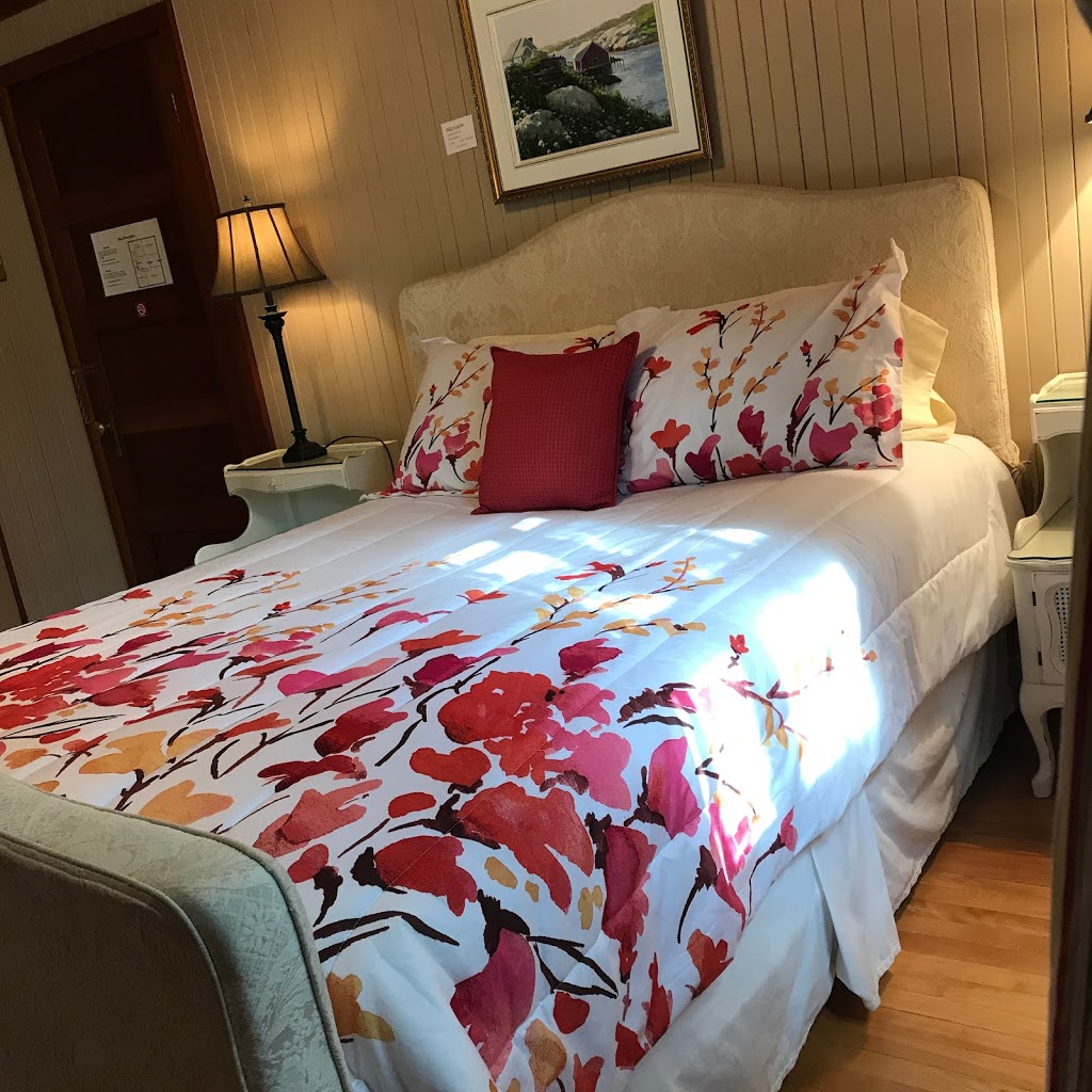 Le Clair Matin Sante | 3011 Rue Beaudry, Sainte-Adèle, QC J8B 1E7, Canada | Phone: (450) 229-6817
