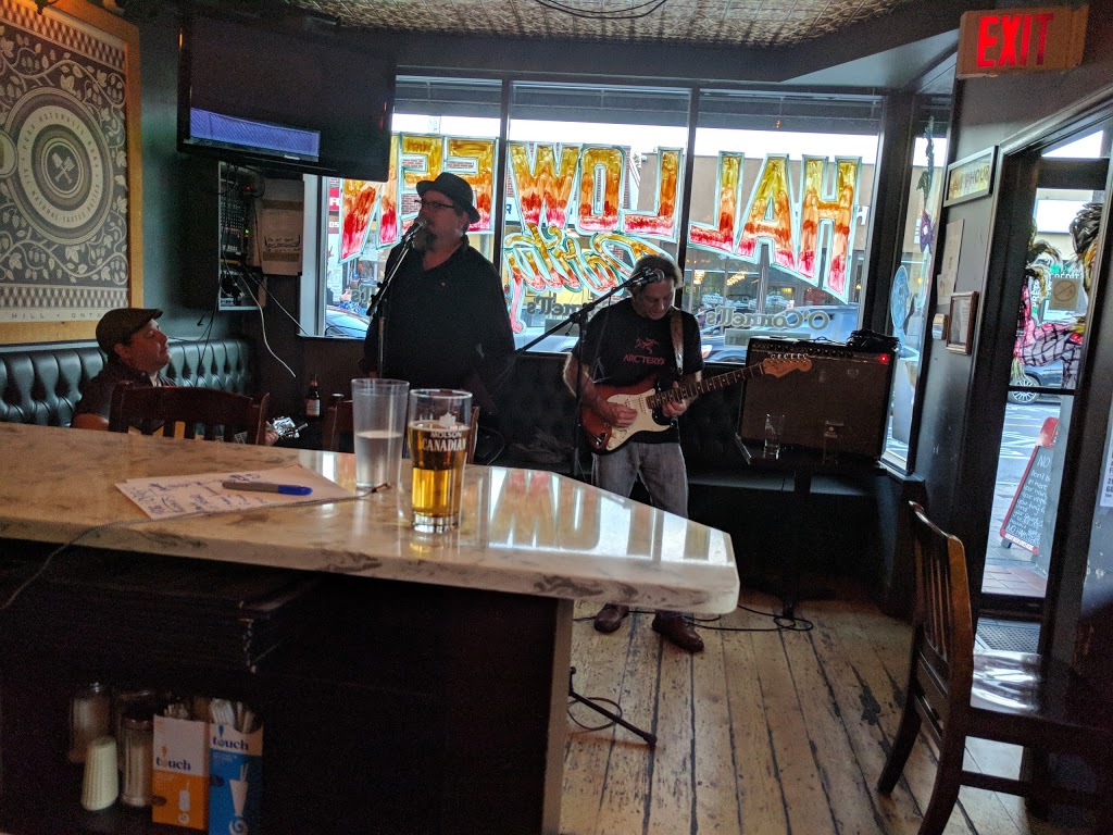 Daniel OConnells Irish Pub | 1211 Wellington St W, Ottawa, ON K1Y 2Z8, Canada | Phone: (613) 724-2200