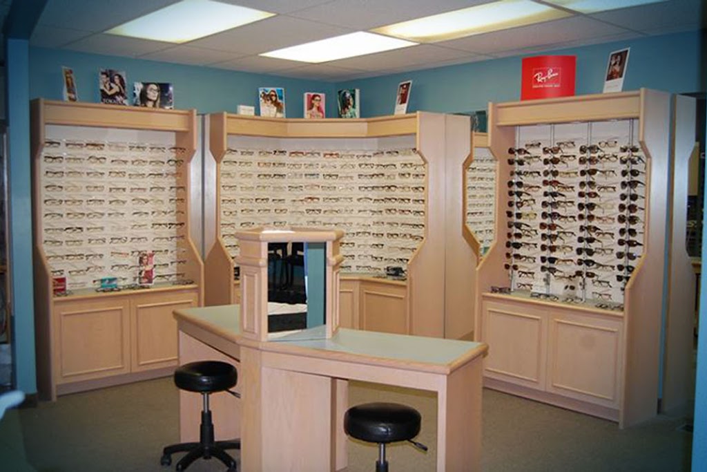 Gloucester Family Optometrists | 1427 Ogilvie Rd, Gloucester, ON K1J 8M7, Canada | Phone: (613) 745-5588