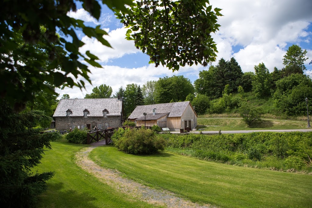 Moulin Michel De Gentilly | bd, 675 Boul Bécancour, Bécancour, QC G9H 3S9, Canada | Phone: (819) 298-2882