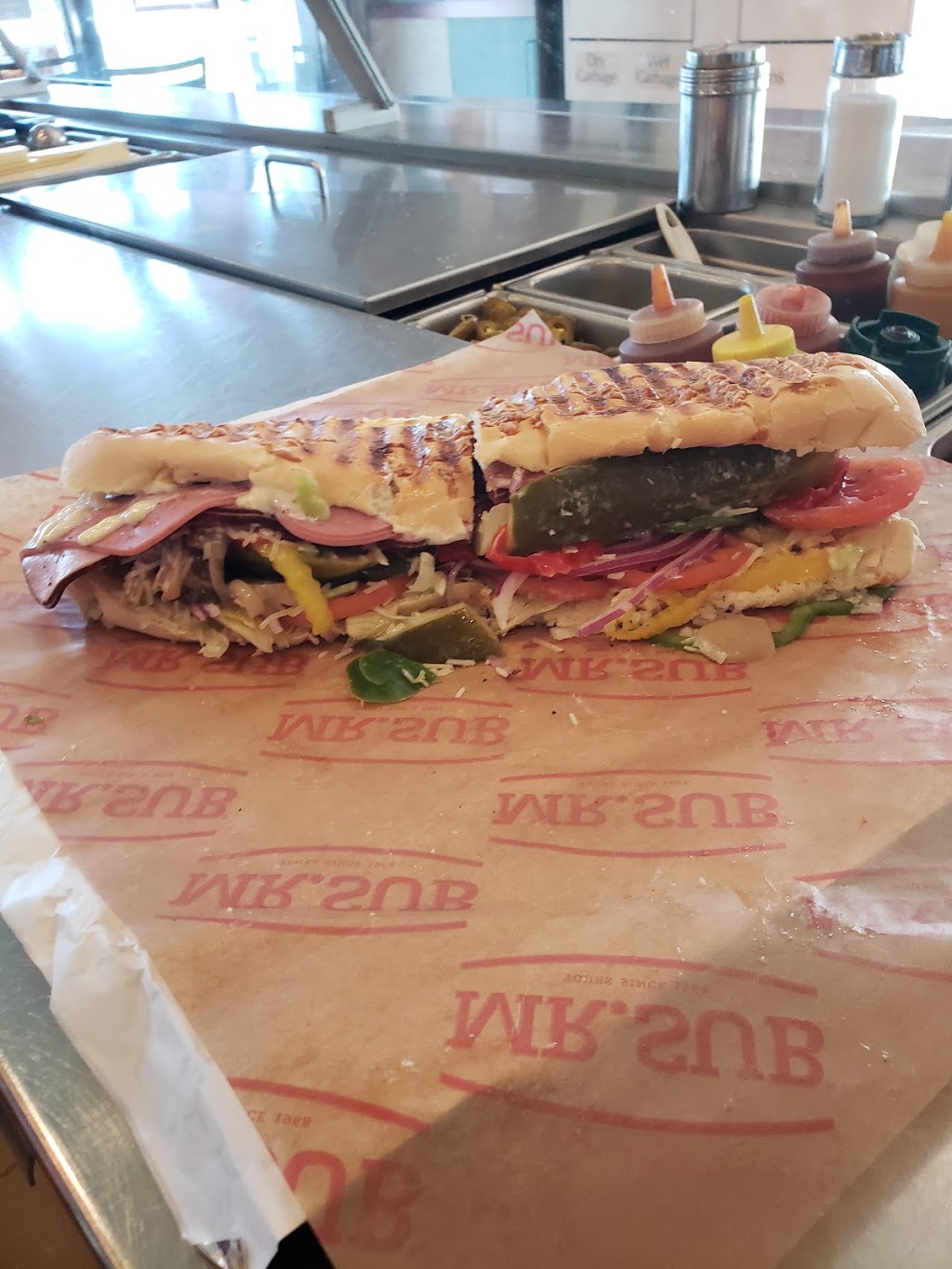 MR.SUB | 240 Silvercreek Pkwy N, Guelph, ON N1H 7P8, Canada | Phone: (519) 822-2820