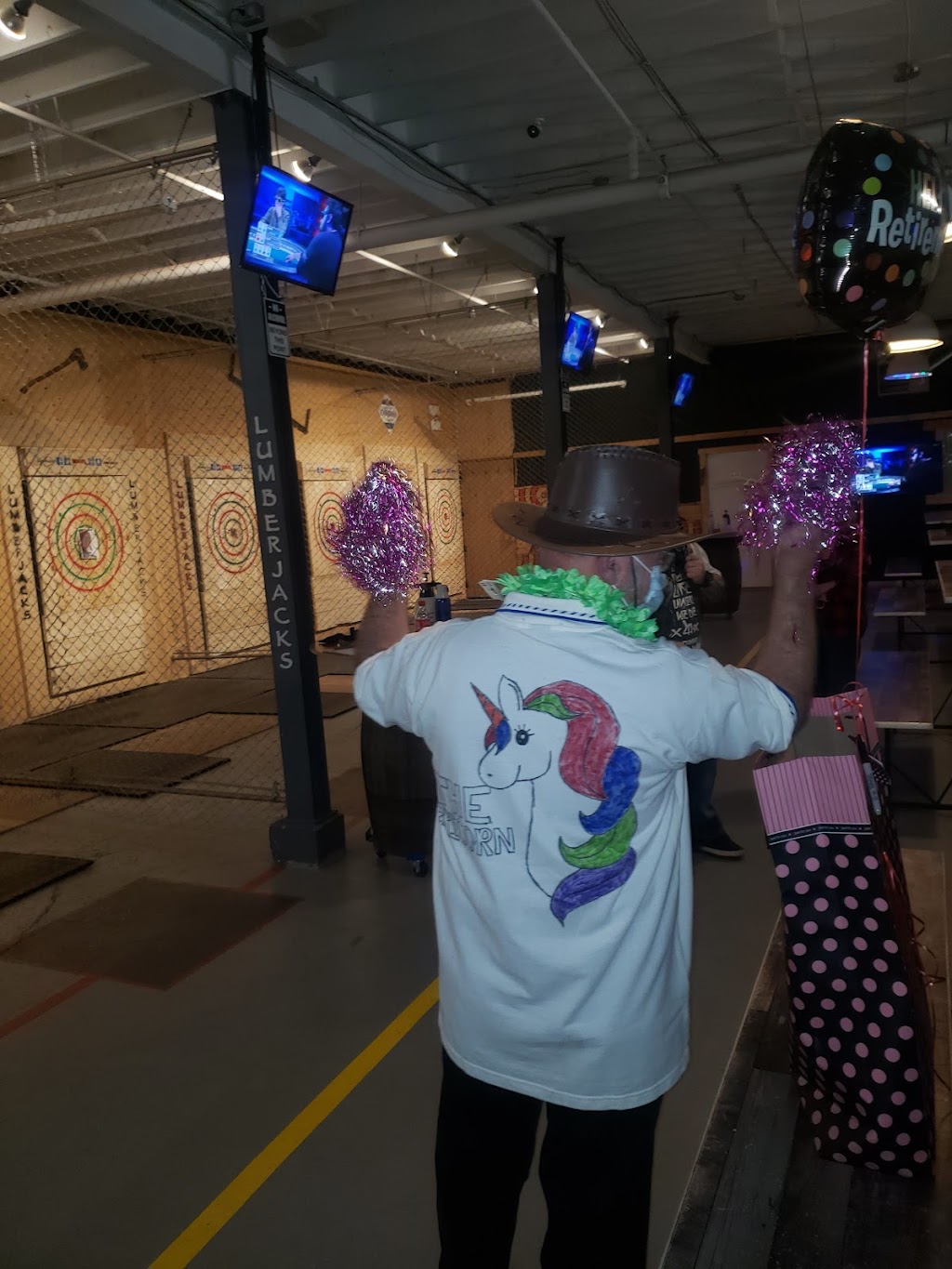 Lumberjacks Axe Throwing/ Breakout Escapes | 11-1453 King St E, Cambridge, ON N3H 3R3, Canada | Phone: (519) 222-0189