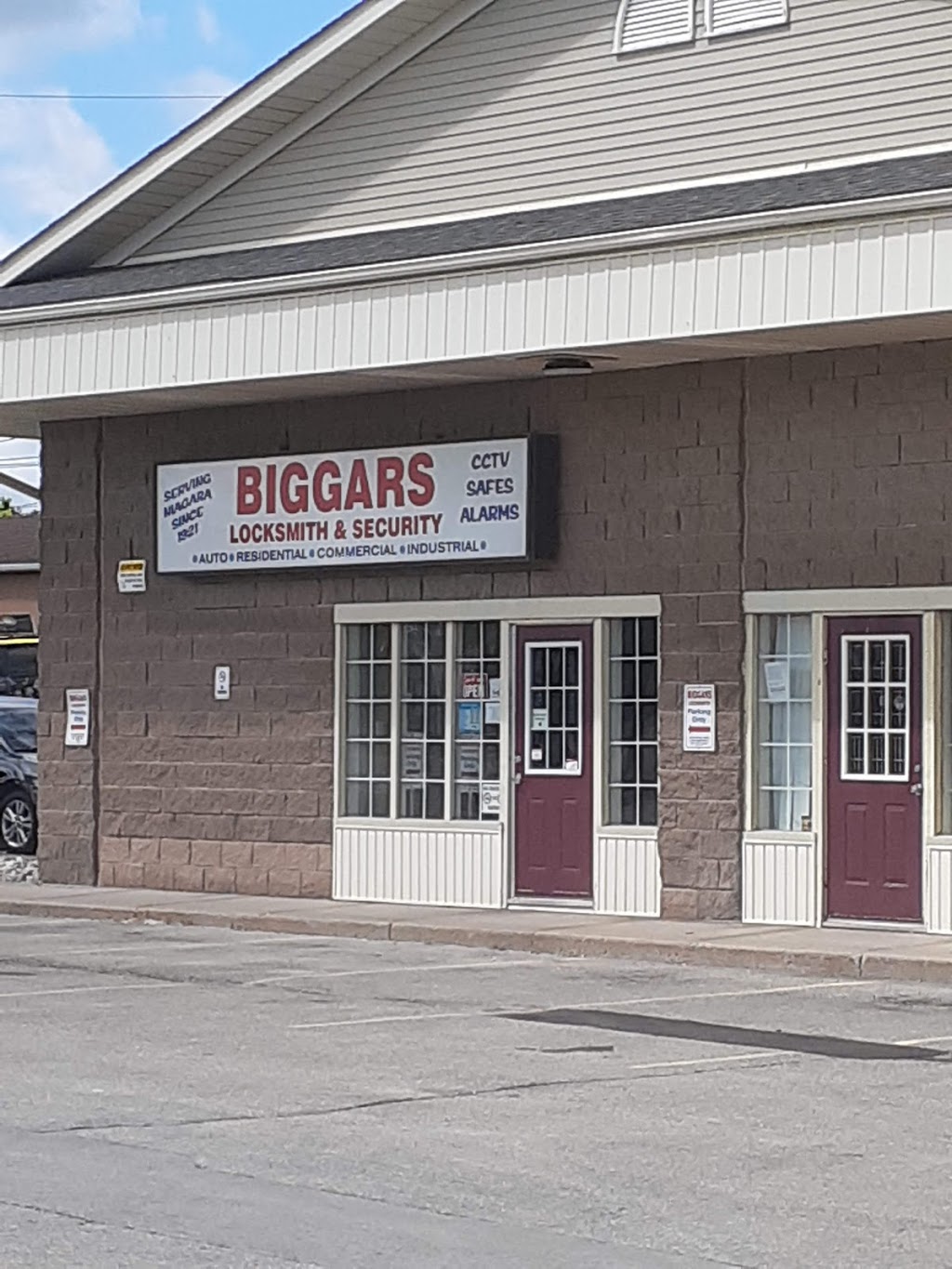Biggars Key Shop | 7H3, 1-4129 Stanley Ave, Niagara Falls, ON L2E 4Z4, Canada | Phone: (905) 354-2361