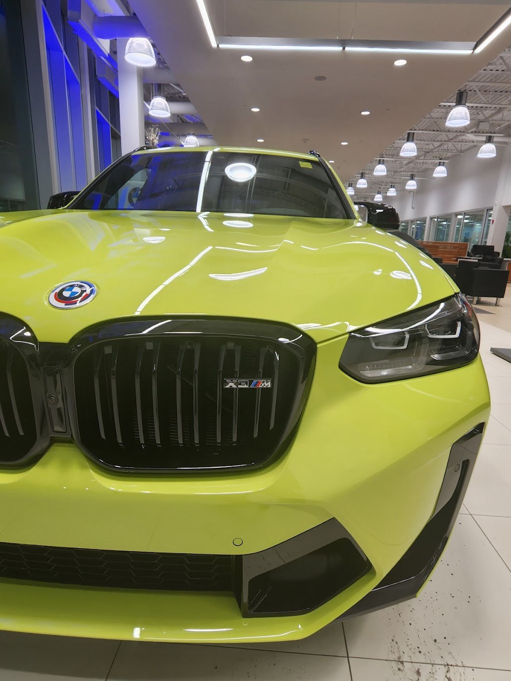 Ottos BMW | 660 Hunt Club Rd, Ottawa, ON K1V 1C1, Canada | Phone: (613) 725-3048