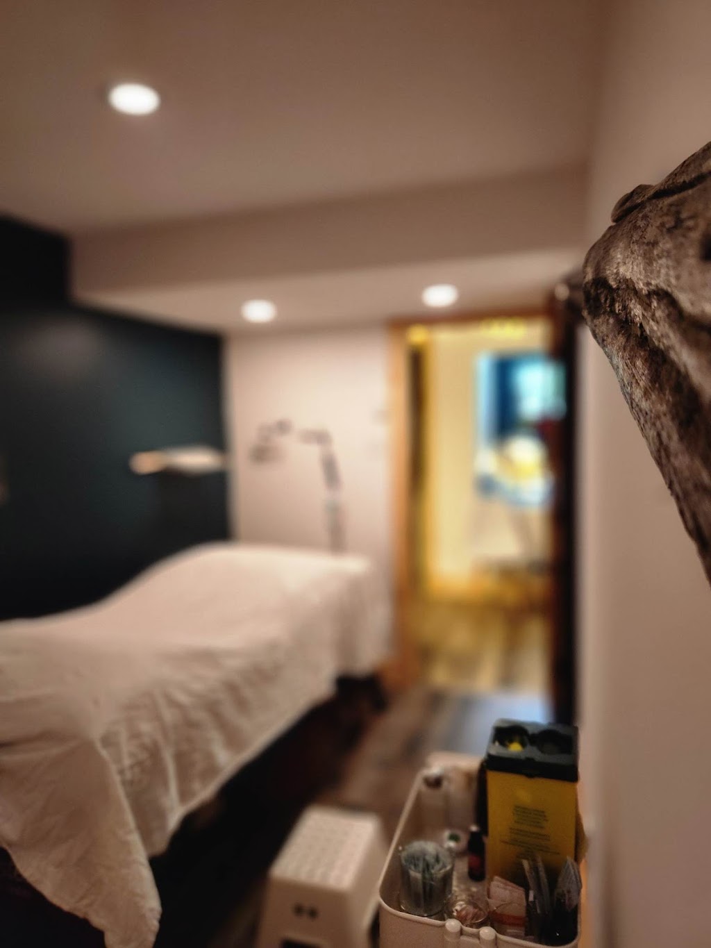 Le Petit Havre | 34 du Soleil, Saint-Hippolyte, QC J8A 3R4, Canada | Phone: (450) 675-3226