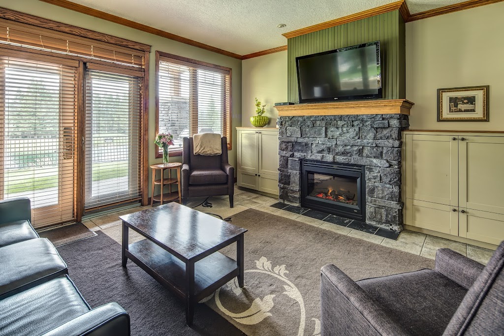 Bighorn Meadows Resort | 10 Bighorn Blvd, Radium Hot Springs, BC V0A 1M0, Canada | Phone: (250) 347-2323