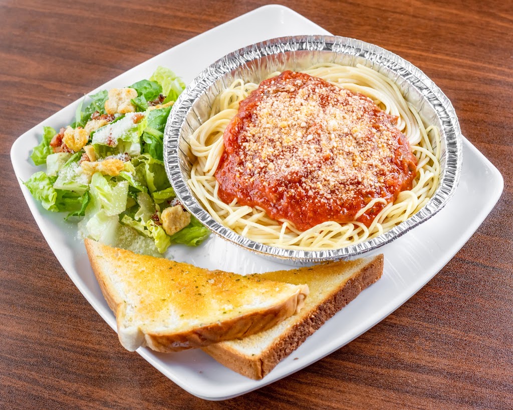 Bella Vita Pizzeria Lakeside | 1465 St Margarets Bay Rd, Lakeside, NS B3T 1B3, Canada | Phone: (902) 431-1500