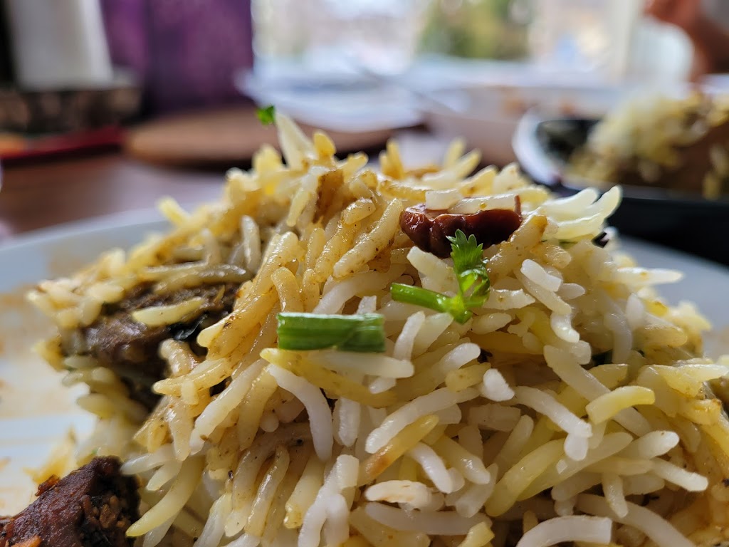 Vazhiyoram Restaurant | 621 King St E, Oshawa, ON L1H 1G3, Canada | Phone: (289) 240-2900