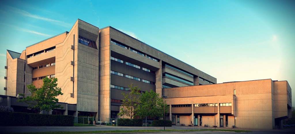 Cégep | 1111 Rue Lapierre, LaSalle, QC H8N 2J4, Canada