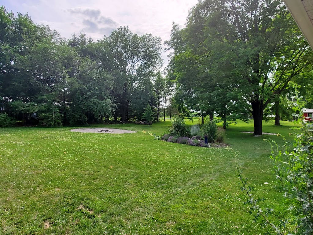 County Greenside Lakeview Resort | 890 County Rd 35, Prince Edward, ON K0K 2T0, Canada | Phone: (416) 315-5918