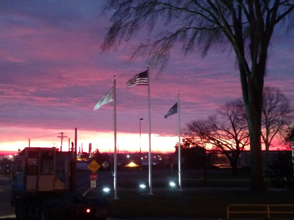 MoPar Chrysler Shipping Office | 840 Port Huron and Detroit Railroad, Marysville, MI 48040, USA | Phone: (810) 984-7846