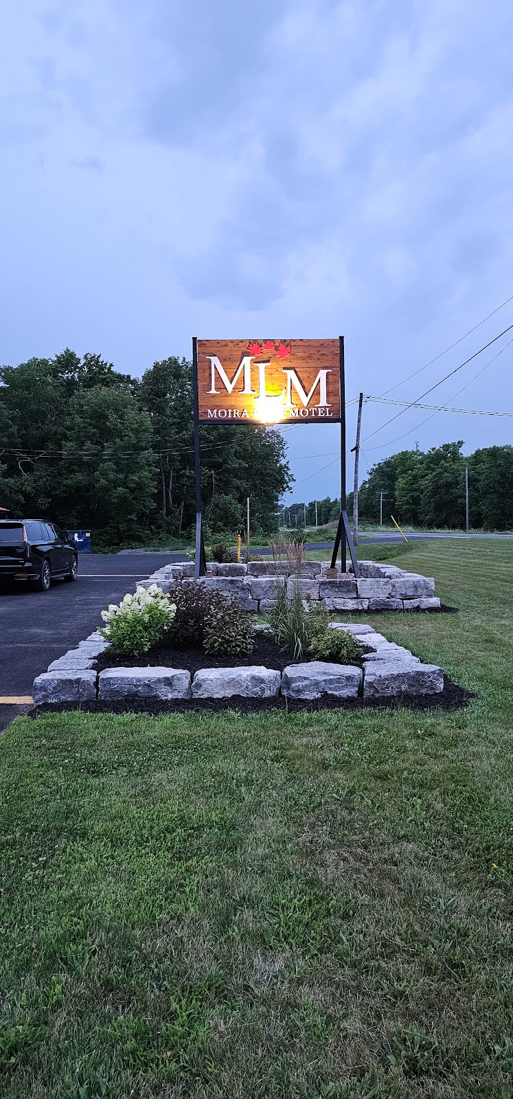 Moira Lake Motel | 104888 Trans-Canada Hwy, Madoc, ON K0K 2K0, Canada | Phone: (647) 262-9953